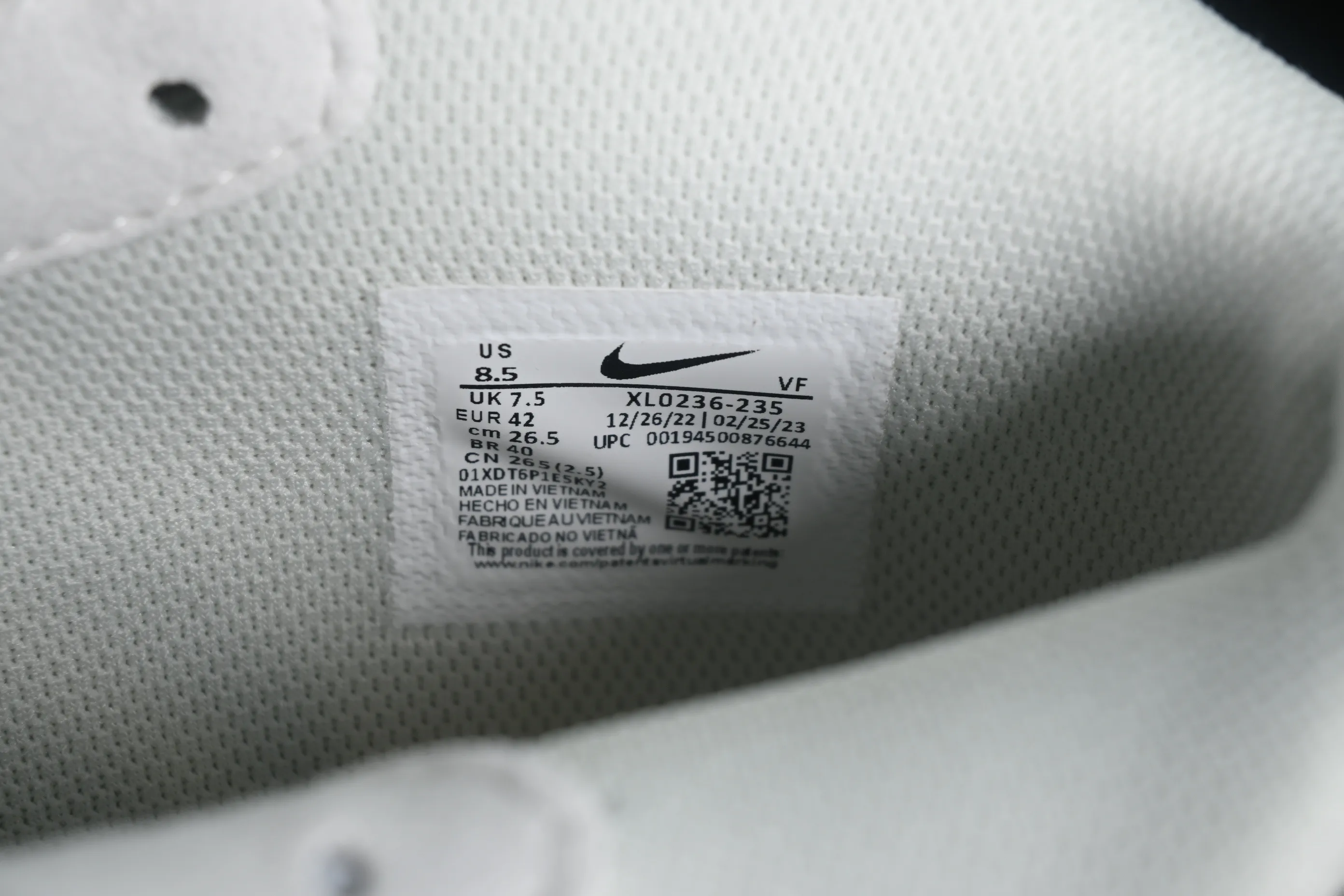 All categories Nk Air Force 1 Air Force series Nk Air Force 1 Mid Air Force mid-top Nk Air Force 1'07 Mid Beige and green two-color bottom Starry Air Force One mid-top casual sneakers XL0236-235